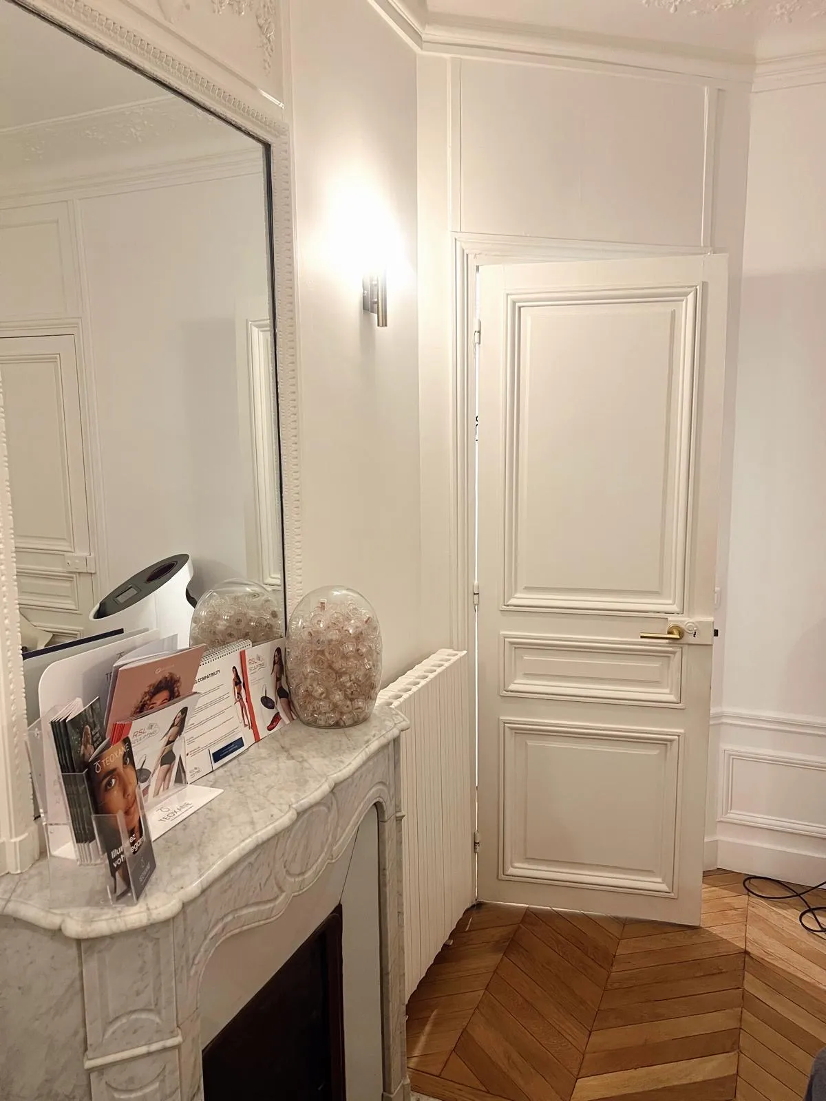 Cabinet de médecine esthétique et anti-âge du Dr Paraskevov à Paris 7
