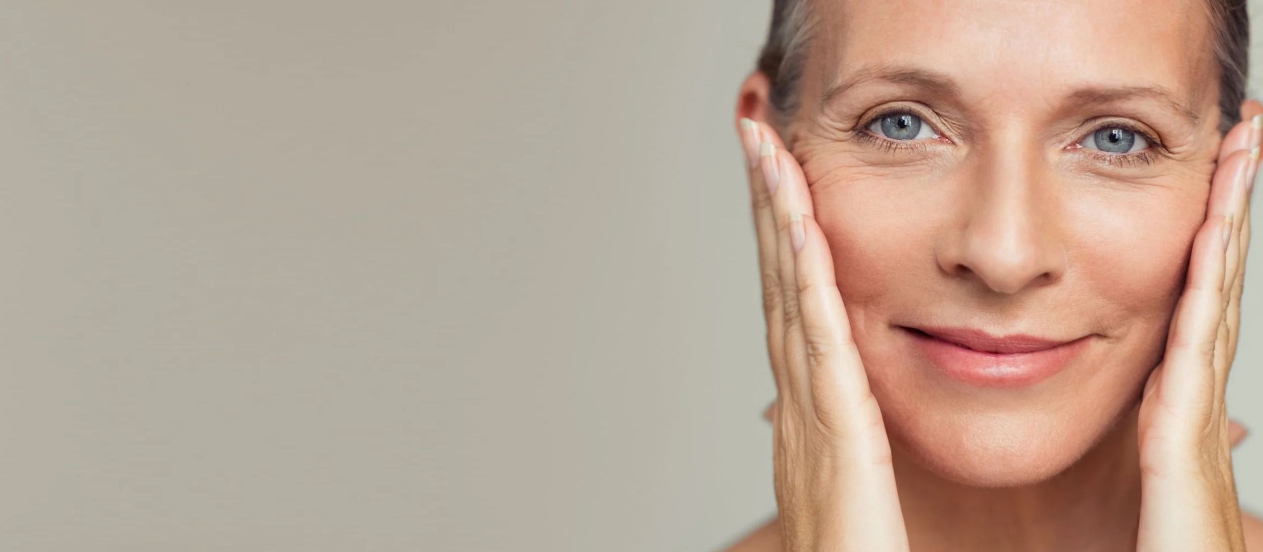 Le traitement PRX-T33 combine peeling et mésothérapie pour un coup d'éclat immédiat sans effet secondaire